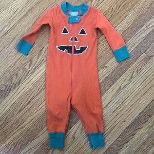 Hanna Andersson Orange Jack-O'-Lantern Footie